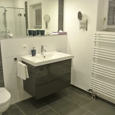 Ferienwohnung 2 Im Landhaus Edelmann #118472 Appartement